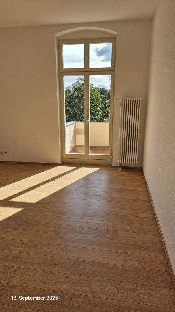 Provisionsfreie 4-Zimmer 130 qm Altbau Wohnung in Potsdam Süd 4 zimmer