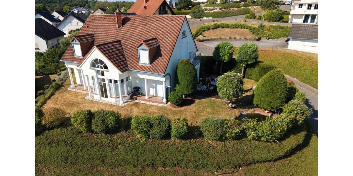 Einfamilienhaus Irrel - 8 Zimmer, 235 m&sup2;, 679.000&euro; | Angebot:26976745