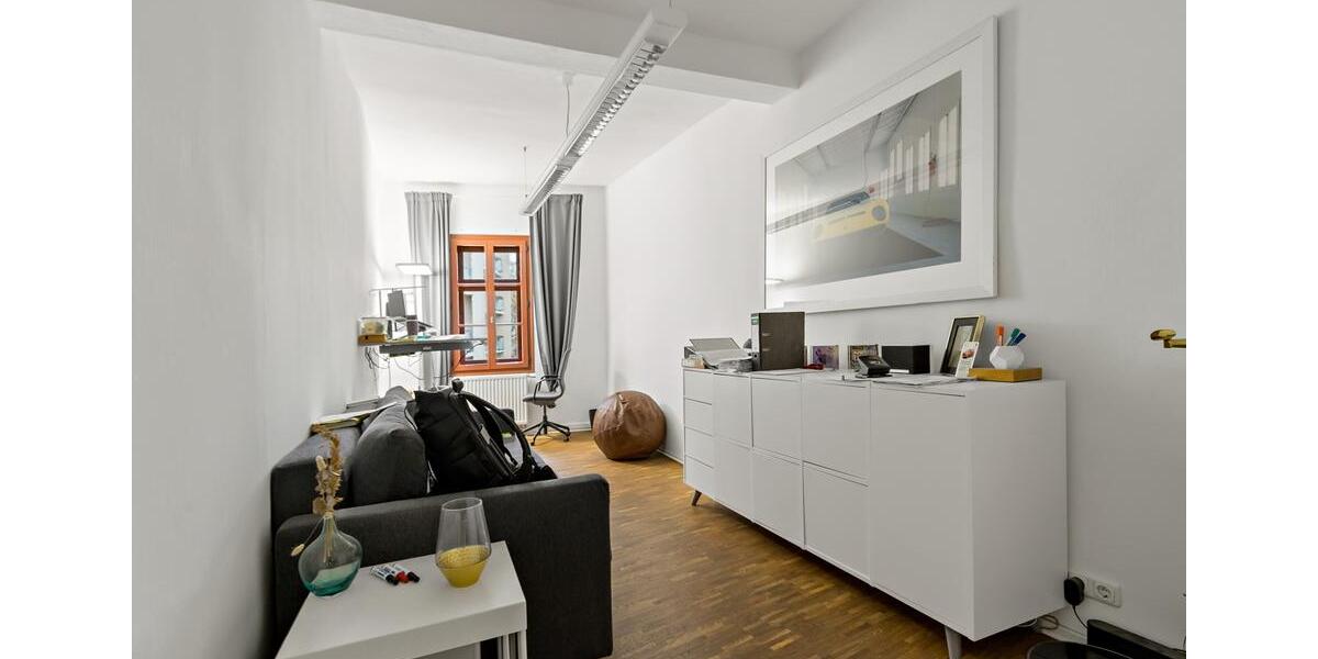 Gewerbeobjekt Halle (Saale) - 1.200&euro; | Angebot:25042077