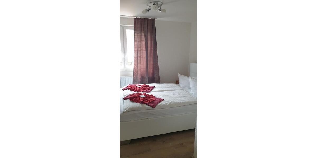 Dachgeschoßwohnung Berlin Reinickendorf - 2 Zimmer, 45 m&sup2;, 1.200&euro; | Angebot:25477896