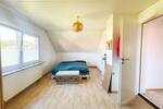 Wohlfühlen auf 56 Quadratmetern - helle Dachgeschoßwohnung in ruhiger Lage in Weende