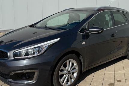 Kia ceed Sportswagon 126.000 km 8.390 &euro; Ofterdingen 72131