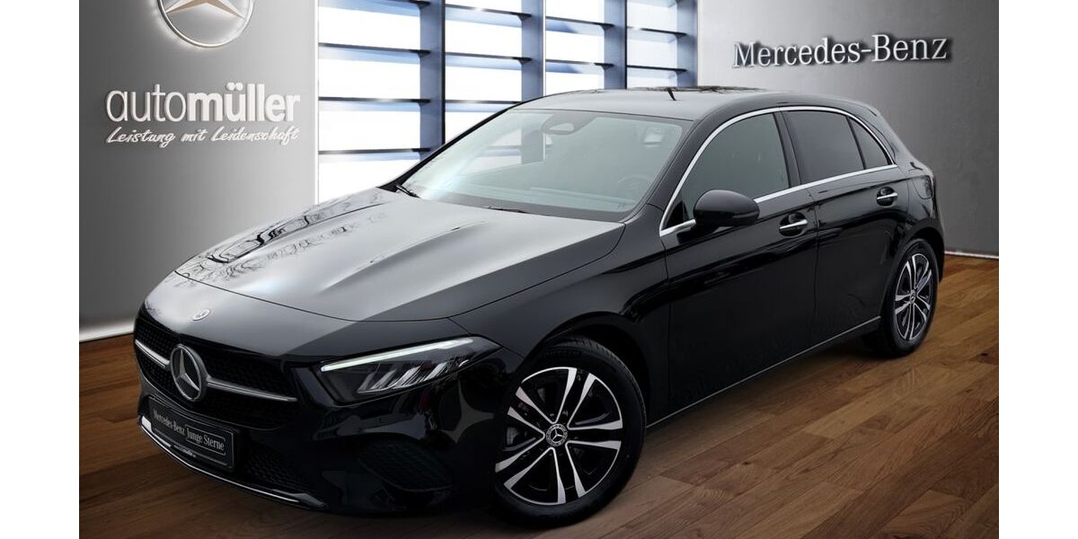 Mercedes-Benz A 200 12.371 km 32.970 &euro; Dörfles-Esbach 96487