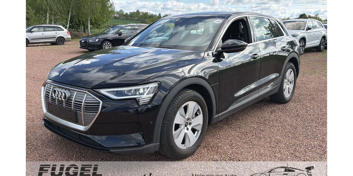 Audi e-tron 27.960 km 24.899 &euro; Oberlungwitz 09353