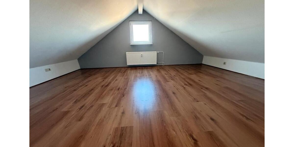 Etagenwohnung Witten Heven - 5 Zimmer, 120 m&sup2;, 1.500&euro; | Angebot:24839135