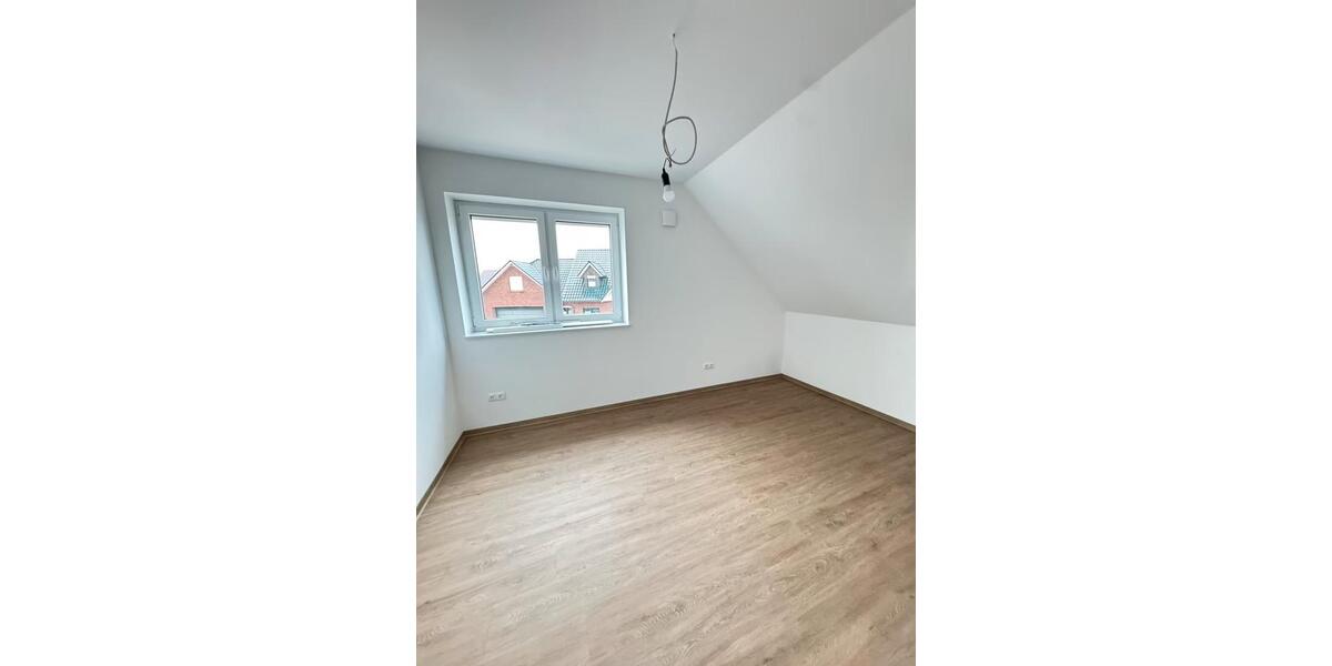 Doppelhaushälfte Lorup - 6 Zimmer, 95 m&sup2;, 885&euro; | Angebot:26379705