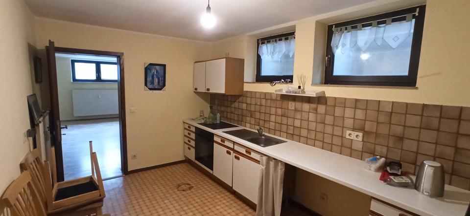 Etagenwohnung Brey - 2 Zimmer, 60 m&sup2;, 250&euro; | Angebot:26589376