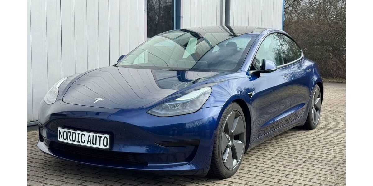 Tesla Model 3 47.700 km 25.995 &euro; Güstrow 18273
