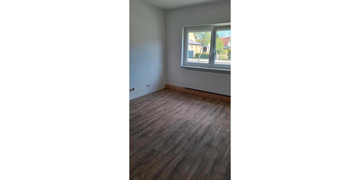 Erdgeschoßwohnung Zehdenick - 4 Zimmer, 136 m&sup2;, 1.500&euro; | Angebot:26225097