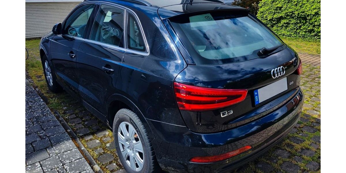 Audi Q3 232.200 km 10.949 &euro; Weingarten (Baden) 76356