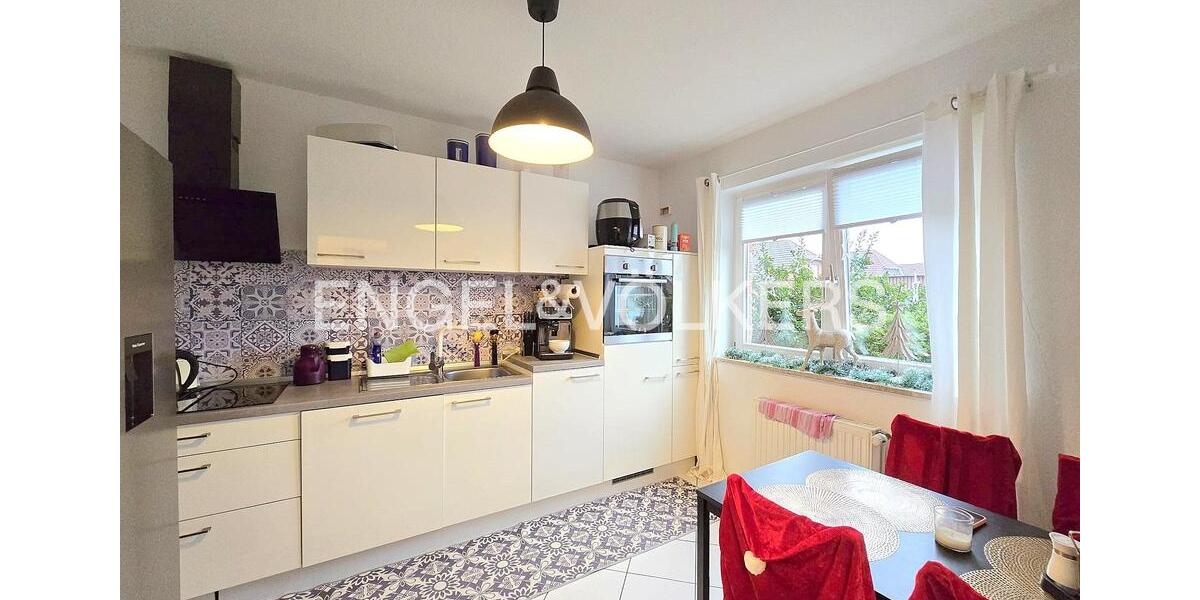 Reihenhaus Schortens - 4 Zimmer, 99 m&sup2;, 1.100&euro; | Angebot:25803747