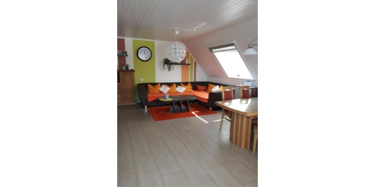 Moderne Wohnung mit überd. Terrasse zum 01.06.26 zu vermieten 4 zimmer