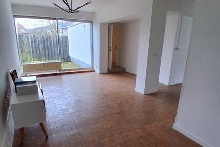 Wohnung Dautphetal - 3 Zimmer, 65 m&sup2;, 550&euro; | Angebot:25022405