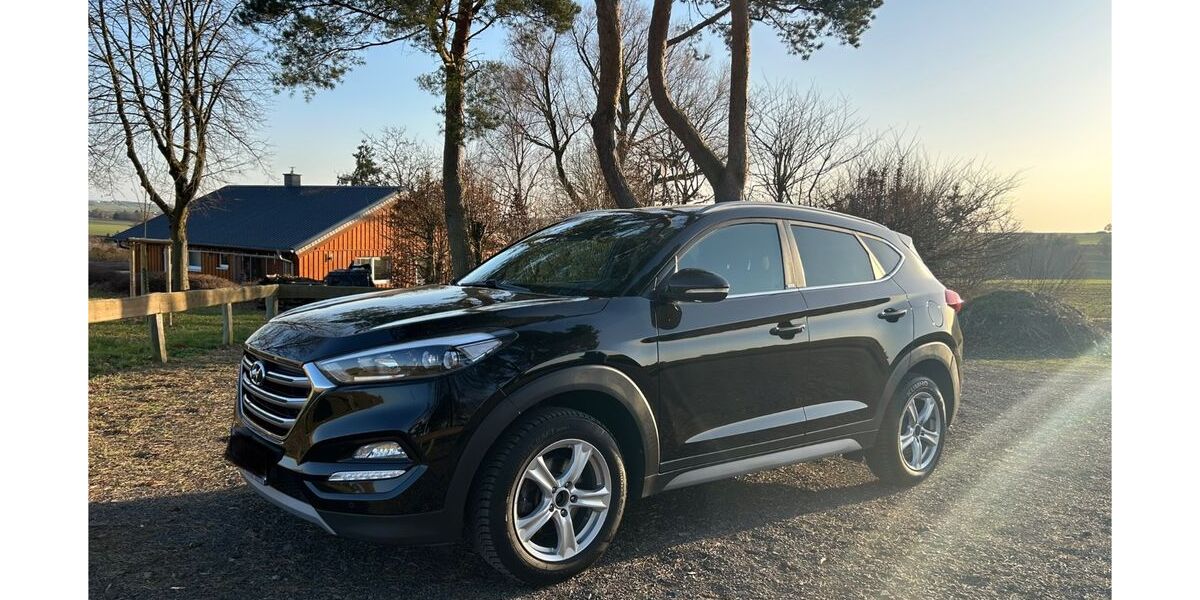 Hyundai TUCSON 133.300 km 16.900 &euro; Stadtallendorf 35260