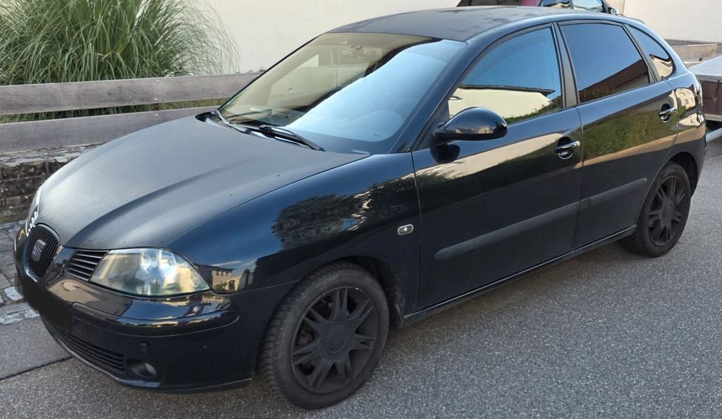 Seat Ibiza 295.000 km 1.999 &euro; Abstatt 74232