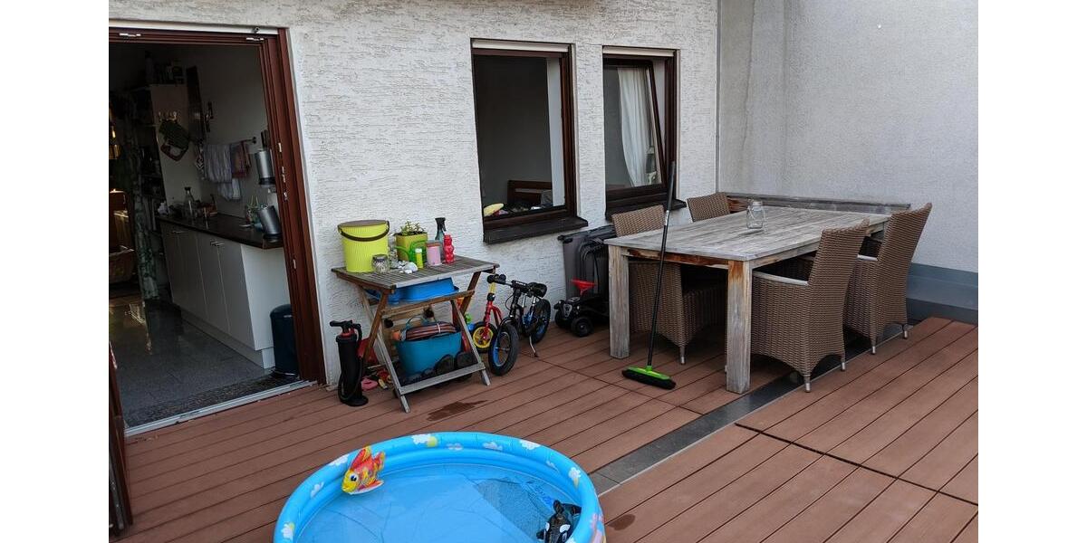 Maisonettenwohnung Bonn Gronau - 3.5 Zimmer, 106 m&sup2;, 1.500&euro; | Angebot:26007308