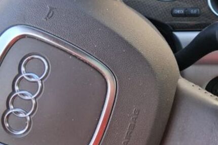 Audi A8 166.000 km 10.000 &euro; Kremmen 16766