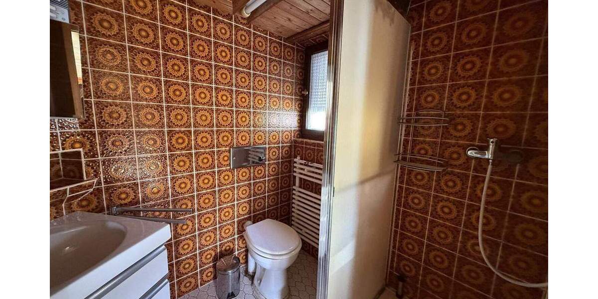 Ihr Zuhause im Grünen: Großes Grundstück, Ruhe & Weitblick in Tübingen-Pfrondorf! 8 zimmer