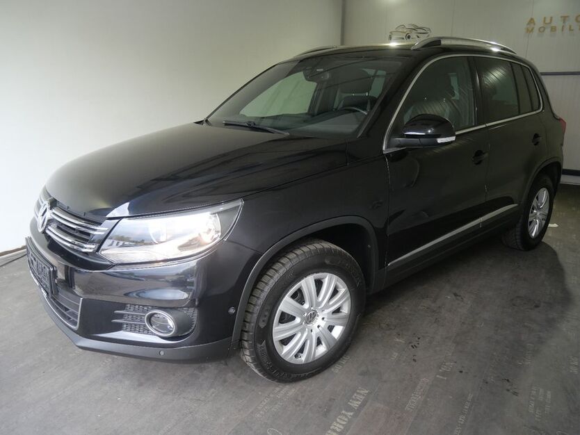 VW Tiguan 120.000 km 11.000 € Hamburg 21079