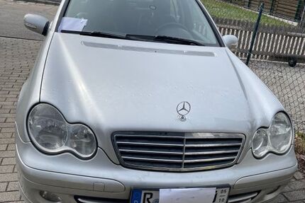 Mercedes-Benz C 200 208.000 km 3.700 &euro; Bernhardswald 93170