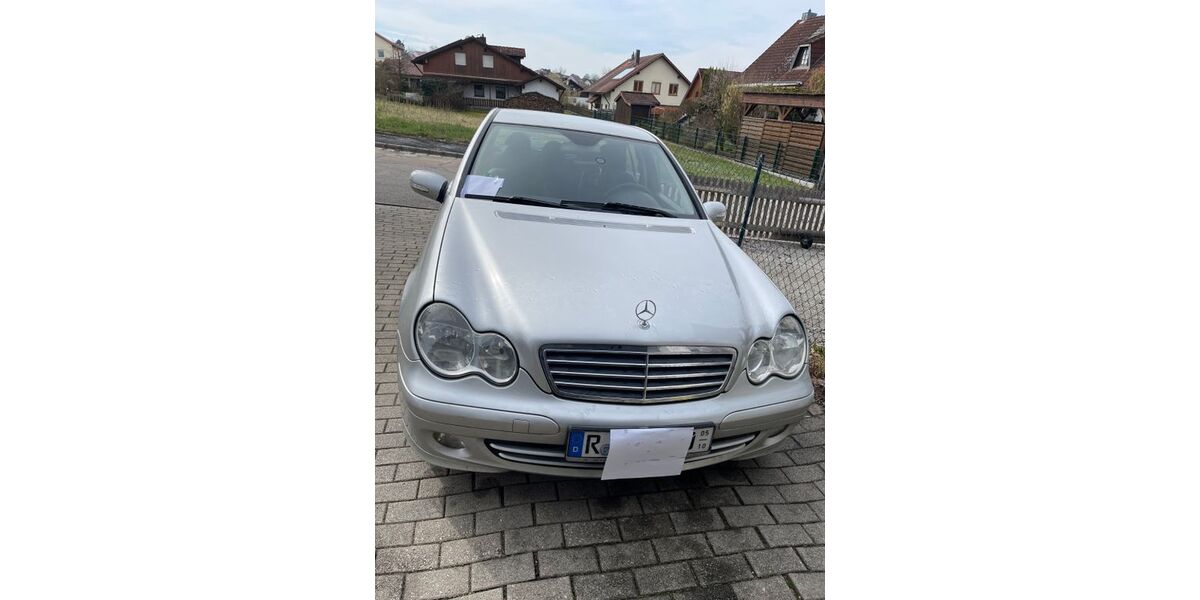 Mercedes-Benz C 200 208.000 km 3.700 &euro; Bernhardswald 93170