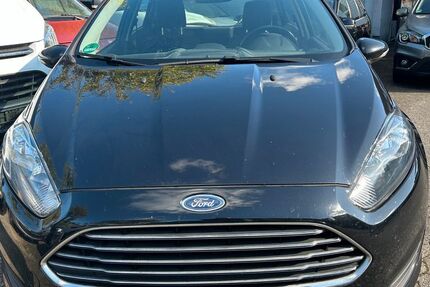 Ford Fiesta 114.000 km 4.800 € Kiel 24113
