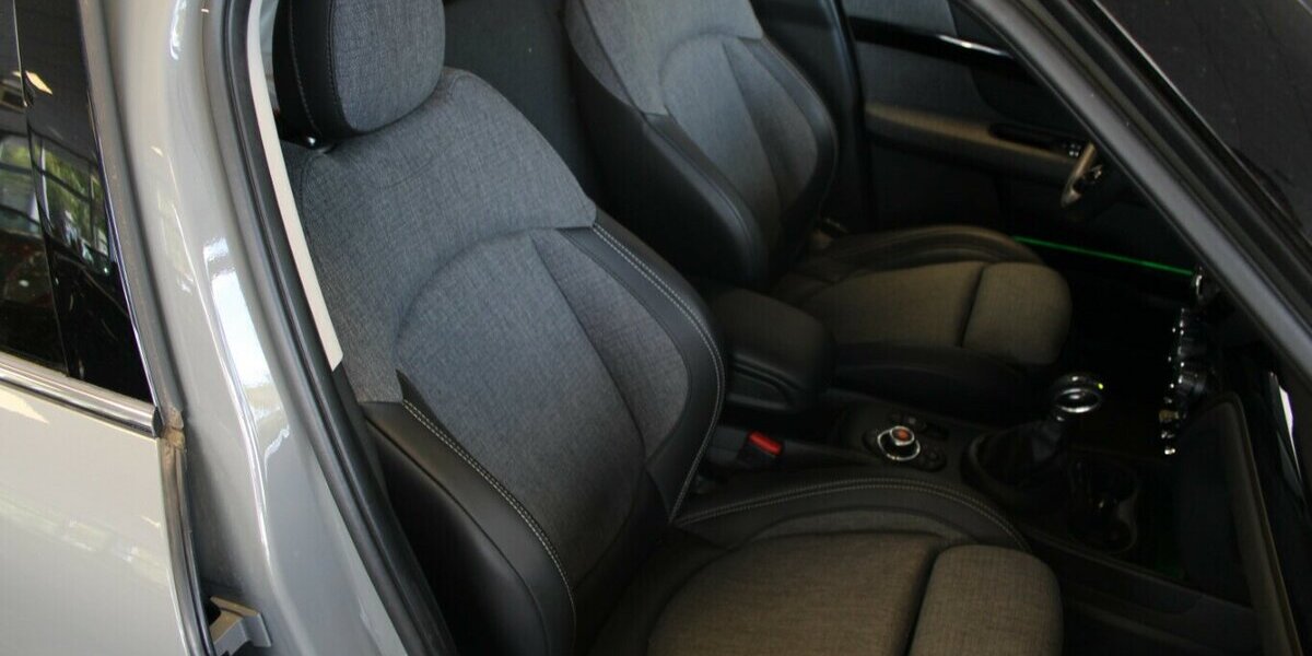 Mini Cooper SE Countryman All4 Aut. 64.062 km 18.980 &euro; Euskirchen 53881