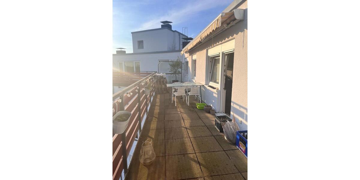 Vermietete Dachgeschoss Wohnung, rd. 50 qm 2 zimmer