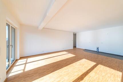 Wohnung Halle (Saale) Gesundbrunnen - 5 Zimmer, 122 m&sup2;, 1.529&euro; | Angebot:26097644