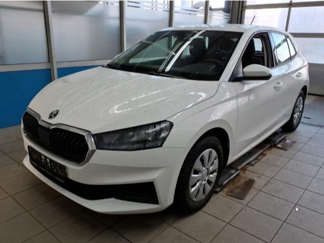 Skoda Fabia 37.660 km 13.980 &euro; Flensburg 24944