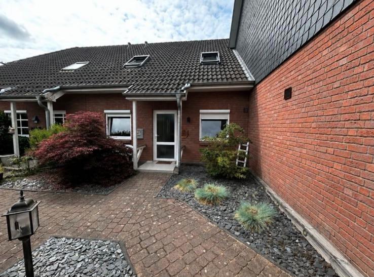 Reihenhaus Osterrönfeld - 5 Zimmer, 112 m&sup2;, 299.000&euro; | Angebot:26837940