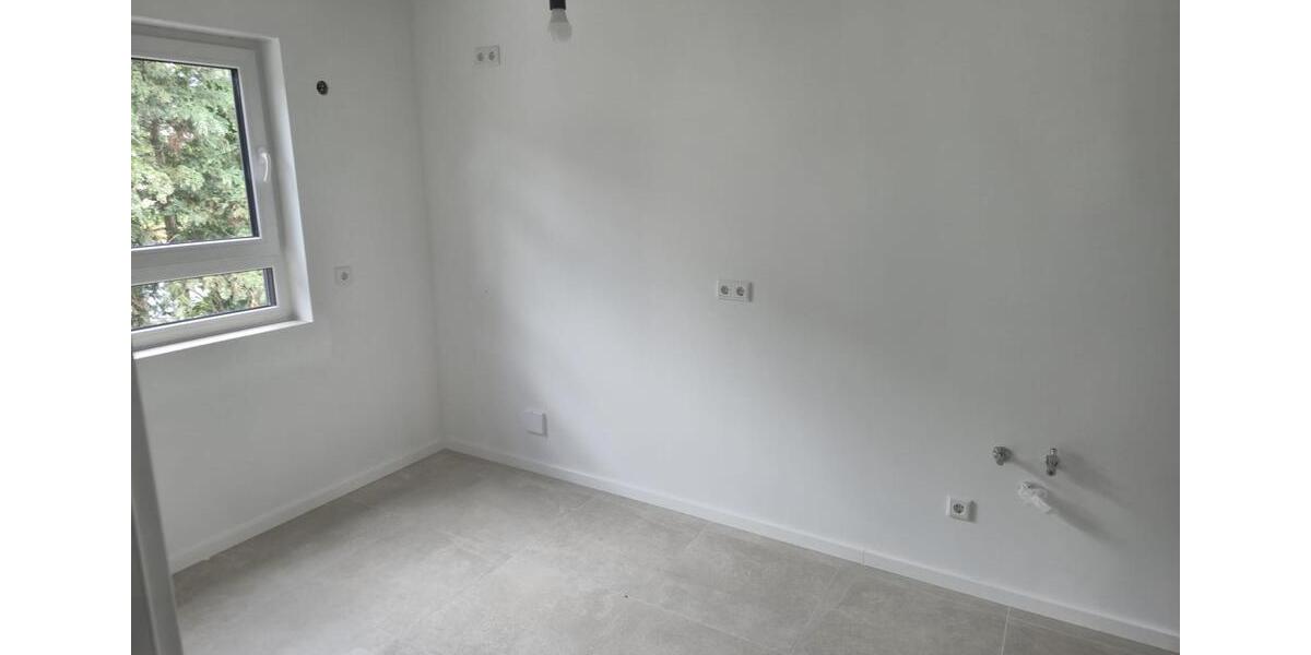 Maisonettenwohnung Rüsselsheim am Main - 5 Zimmer, 135 m&sup2;, 2.200&euro; | Angebot:23382817