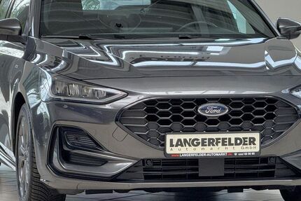 Ford Focus 61.118 km 17.899 &euro; Wuppertal 42389