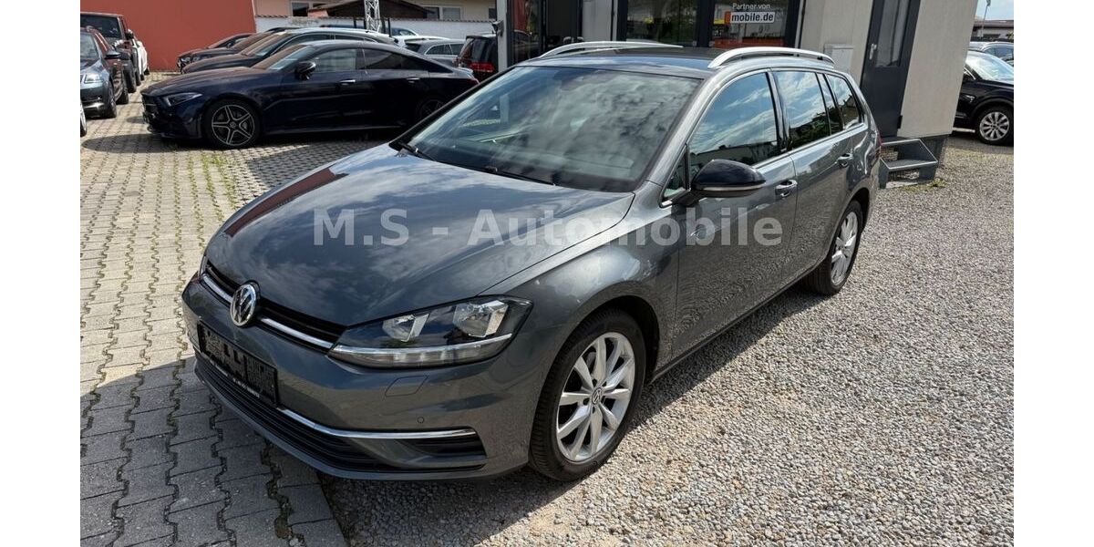 VW Golf 150.259 km 12.399 &euro; Cham 93413