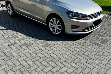VW Golf Sportsvan 109.000 km 12.700 € Faßberg 29328
