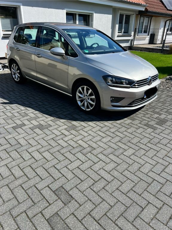VW Golf Sportsvan 109.000 km 12.700 € Faßberg 29328
