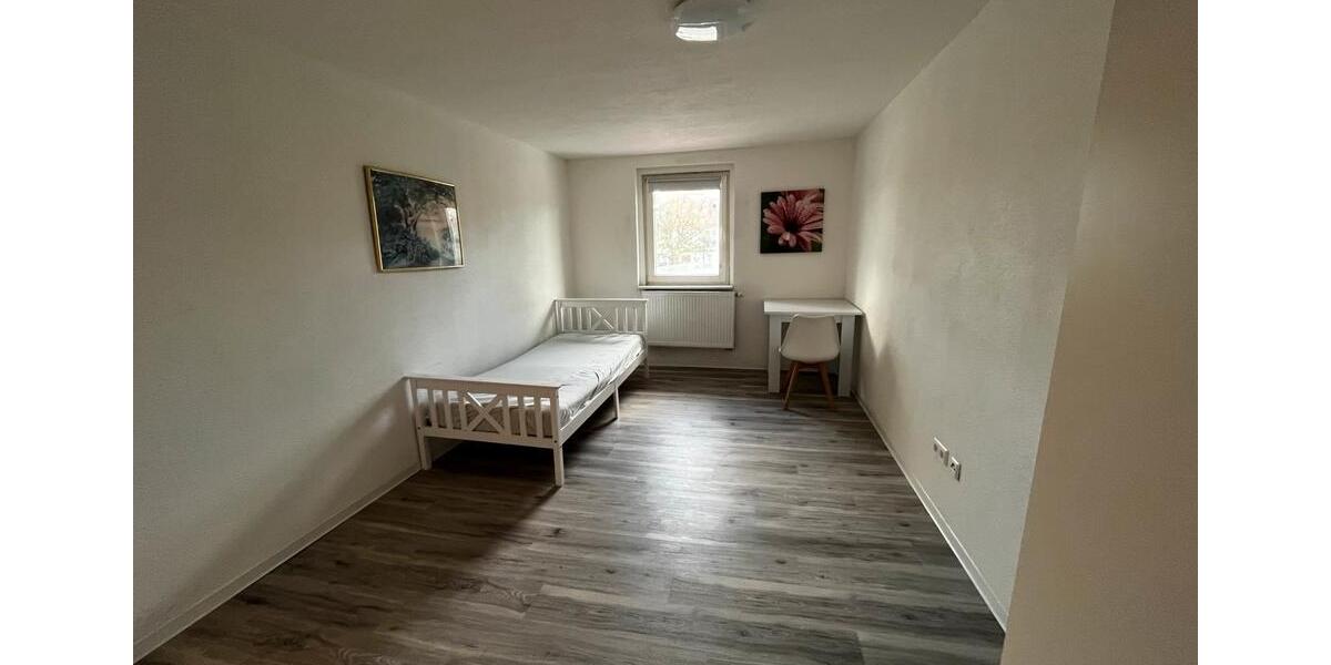 Etagenwohnung Tuttlingen - 1 Zimmer, 15 m&sup2;, 530&euro; | Angebot:26400997