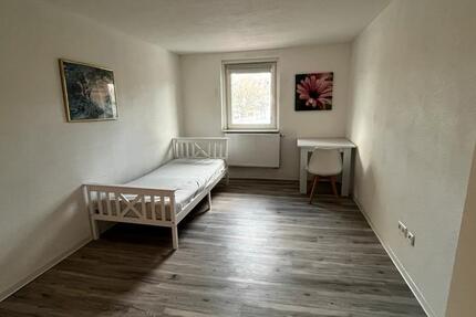 Wohnung Tuttlingen - 1 Zimmer, 15 m&sup2;, 530&euro; | Angebot:26400997