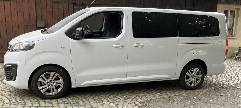 Opel Vivaro 1.500 km 34.998 € Werdau 08412