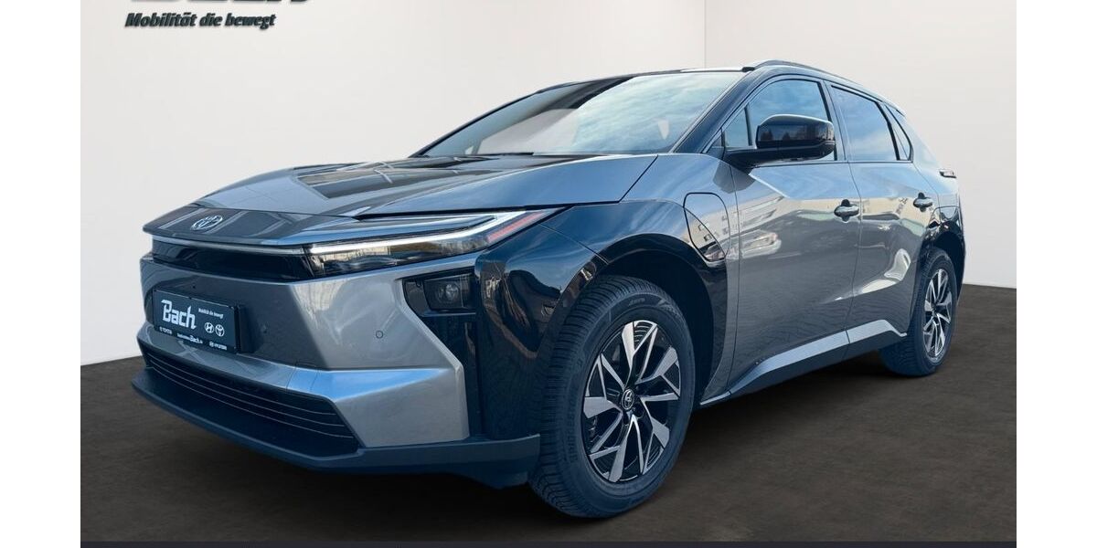 Toyota bZ4X 2.500 km 55.640 &euro; Villingen-Schwenningen 78048