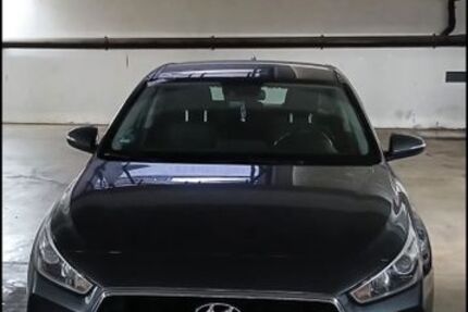 Hyundai i30 94.000 km 10.900 &euro; Sankt Augustin 53757