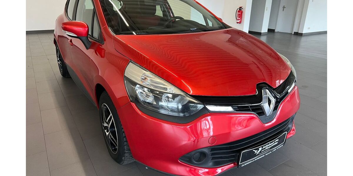 Renault Clio 248.300 km 4.990 &euro; Elsterwerda 04910
