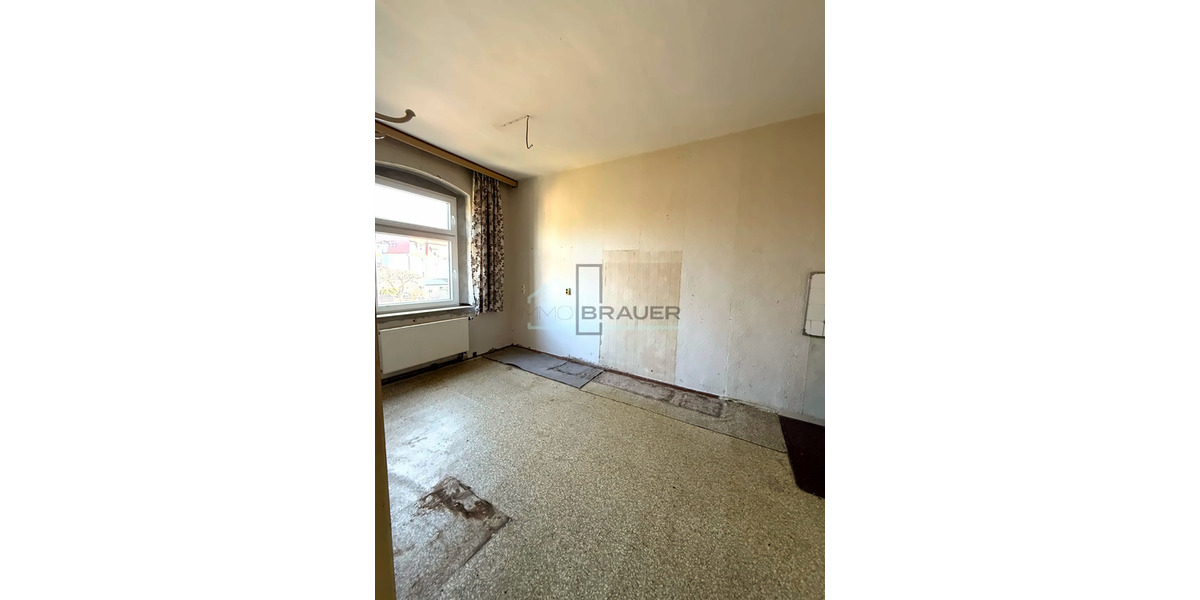 Mehrfamilienhaus, Wohnhaus Bischofswerda - 9 Zimmer, 228 m&sup2;, 159.000&euro; | Angebot:26275434