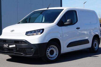 Toyota Proace (Verso) 29.069 km 18.980 &euro; Harztor ( Nordhausen ) 99768