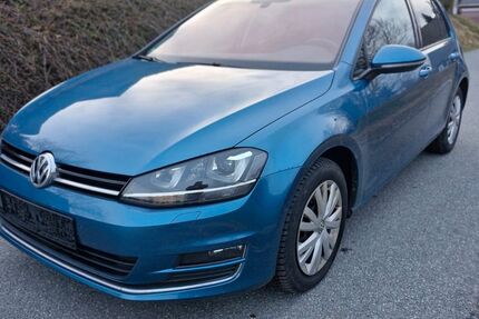 VW Golf 194.000 km 9.100 &euro; Johanngeorgenstadt 08349