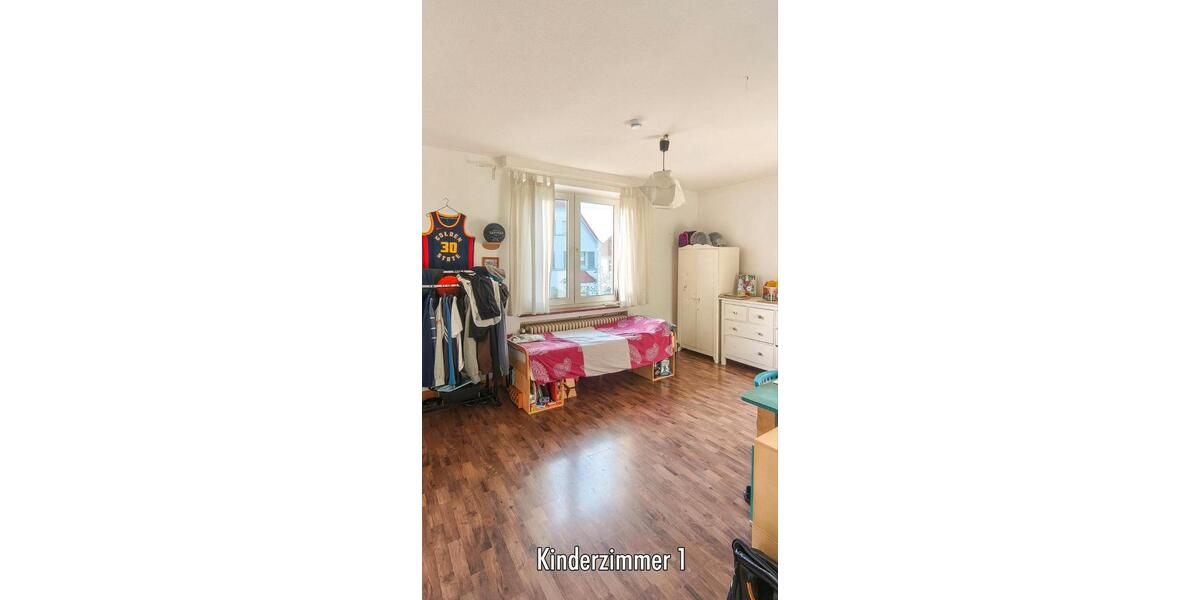Etagenwohnung Detmold - 4 Zimmer, 85 m&sup2;, 675&euro; | Angebot:26408262