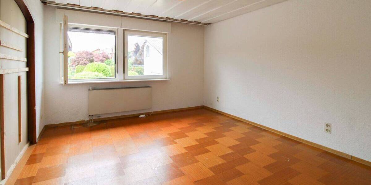 Einfamilienhaus Pforzheim Büchenbronn - 5 Zimmer, 133 m&sup2;, 380.000&euro; | Angebot:26818095
