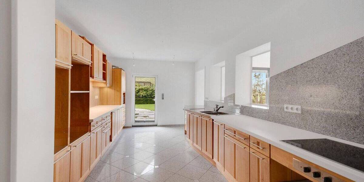 Einfamilienhaus Halver - 1 Zimmer, 389 m&sup2;, 849.000&euro; | Angebot:26008369