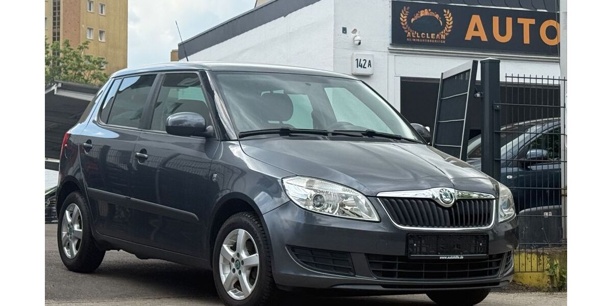 Skoda Fabia 156.000 km 3.200 &euro; Berlin 12351