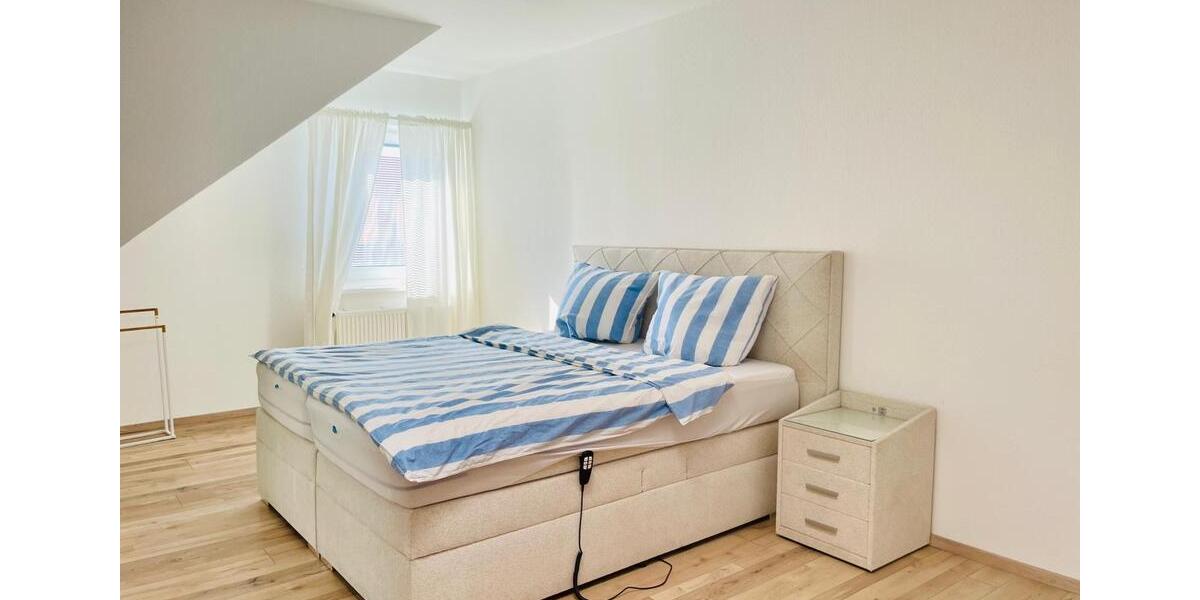 Dachgeschoßwohnung Berlin Reinickendorf - 3 Zimmer, 80 m&sup2;, 358.400&euro; | Angebot:26660621